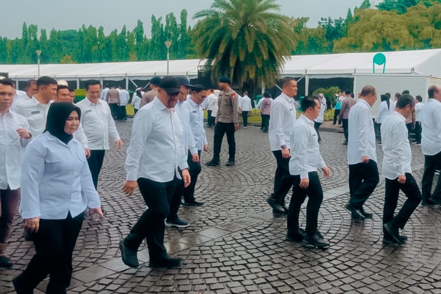 Geladi Bersih, Bupati Batu Bara Terpilih Baharuddin Ikuti Kirab Jalan Kaki dari Monas Menuju Istana Kepresidenan